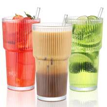 Bộ 1 cốc thủy tinh kẻ sọc có ống hút và nắp, bình nước di động kiểu dáng tối giản, cốc thủy tinh kẻ sọc dọc, cốc cà phê/nước ép chất lượng cao có thể tái sử dụng, bình đựng đồ uống đa chức năng, thích hợp cho gia đình, văn phòng, bãi biển, các bữa tiệc khác nhau, dùng được cho cà phê, trà, rượu whisky, sữa, Americano đá và Latte. - Trong sáng - Xem 11