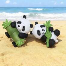Múltiples estilos y combinaciones de figuras decorativas de panda, decoración de panda adorable, panda comiendo bambú, decoración de panda para coche, decoración interior creativa para coche, accesorios decorativos, decoración para tarta de cumpleaños, decoración de jardín - panda - Ver 5
