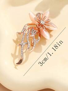 Korean Fashion Women's High-End Floral Brooch, Elegant Minimalist Lapel Pin Accessory, Overlapping Flower Decor - Gold - View 7