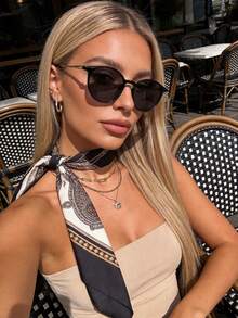 Black Frame Gray Film-1