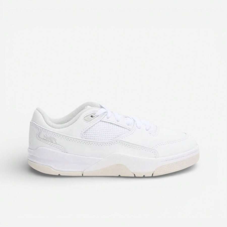 Jordan Flight Court White/Pure Platinum (Women's) - White - View 1