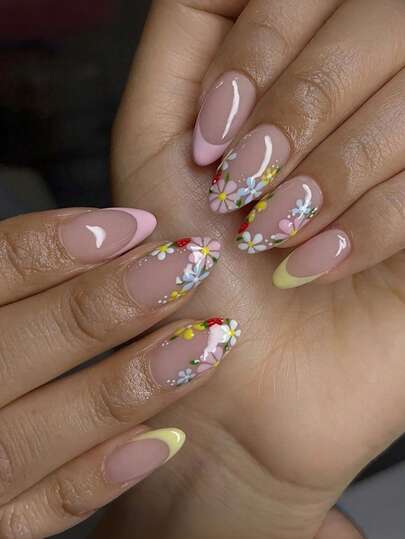 24片杏仁形美甲贴片，饰有夏季法式风格的彩色图案，如花朵、雏菊、草莓等。这些是杏仁形假指甲、亚克力指甲、美甲装饰品，适合女性聚会、约会、日常使用、派对等场合，为您的造型增添色彩。