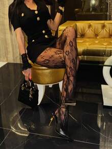 1 Pair Women's Floral Lace Tights/Stockings, Fishnet Stockings, High Waist Slimming Tight Fit, Plus Size, Suitable For Various Occasions - Black - View 2