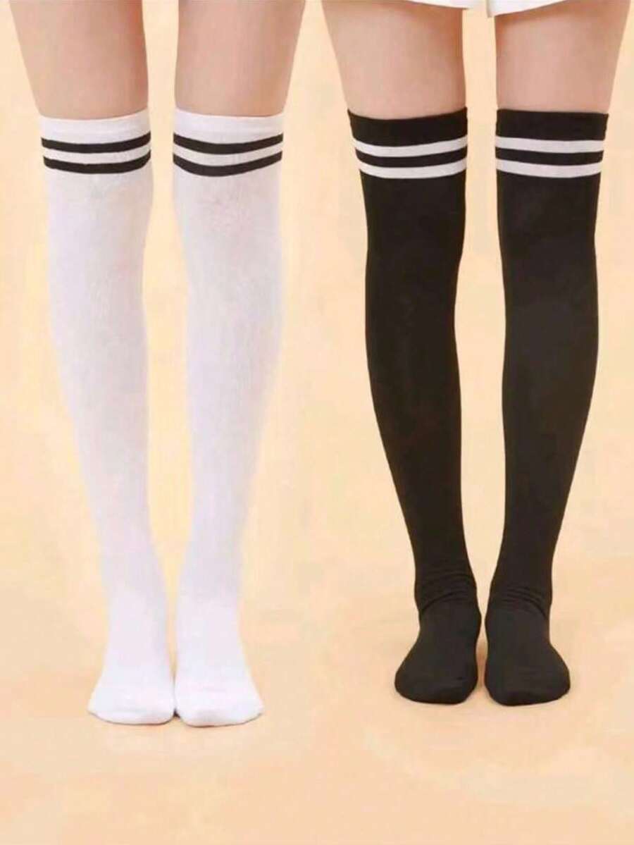 1 par de meias femininas listradas em preto e branco até a coxa, confortáveis e elásticas, ideais para todas as estações, meias estilosas até a panturrilha, perfeitas para apresentações de palco, festas, looks sensuais para balada, fantasias de empregada doméstica, estilo anos 2000, confortáveis. - Branco - Ver 1