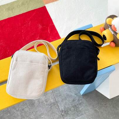 1个米色条纹单肩斜挎包，万圣节/不给糖就捣蛋主题，时尚休闲大容量拉链化妆包，旅行文具收纳包，度假必备，可装粉底液、有线耳机、耳塞、充电器、口红、化妆品、香水、护肤品、家居装饰品、学生礼物、女士礼物、圣诞礼物，送给她的绝佳礼物