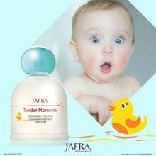 Perfume Tender Moments Original de Jafra 100 ml para Bebés y Niños Fragancia Suave y Delicada con Aroma Fresco y Agradable Ideal para Uso Diario Presentación Original que Acompaña Momentos Dulces y Especiales Fórmula Suave para la Piel Fragancia Clásica Infantil que Brinda Sensación de Bienestar y Ternura Aroma Ligero Perfecto para el Día a Día en Envase Práctico y Atractivo para Regalos y Rutinas Cotidianas - Fresco - Ver 4