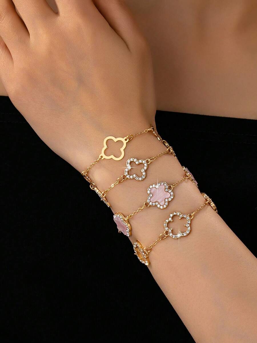 Bộ 4 vòng tay mặt dây chuyền hình cỏ bốn lá rỗng, thời trang và thanh lịch, màu vàng kim loại đính đá, phù hợp với trang phục hàng ngày và lễ hội của phụ nữ, món quà sang trọng. - Vàng - Xem 1