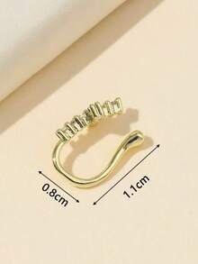 十字架造型夹式鼻环，镶嵌立方氧化锆，宗教风格鼻夹，女士日常饰品，斋月和复活节礼物 - 金黃色 - 查看 3