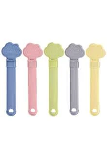 1pc Plastic Cloud-Shaped Cat Treat Dispenser, Squeeze Feeder For Cat/Dog Snacks, Hands-Free Feeding Tool - 15ml - View 1