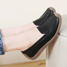 女士黑色花卉装饰乐福鞋，优雅正式，舒适软底平底鞋。手工缝制女士乐福鞋 - 黑色 - 查看 6