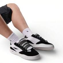 Tênis Street Unissex Preto e Branco Casual Estilo Urbano 2026 - REF035 Preto e Branco - Visão 5