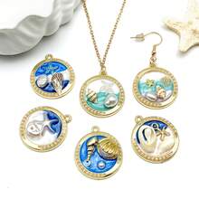 2/7 piezas Colgante redondo con estilo de playa, chapado en oro, con diseño de estrella de mar, concha y estilo retro francés en color azul océano para hacer collares, aretes y accesorios de llavero - Azul - Ver 4