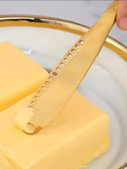 1pc Stainless Steel Perforated Titanium Plated Butter Knife, Cheese Knife, Cake Shaped Design Baking Cream Scraper, Suitable For Spreading Butter, Jam On Breakfast Bread, Toast