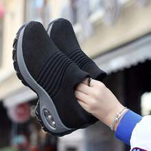 Women's Comfortable Sneakers With Air Cushion And Breathable Design For Walking And Daily Wear - 黑色 - 查看 4