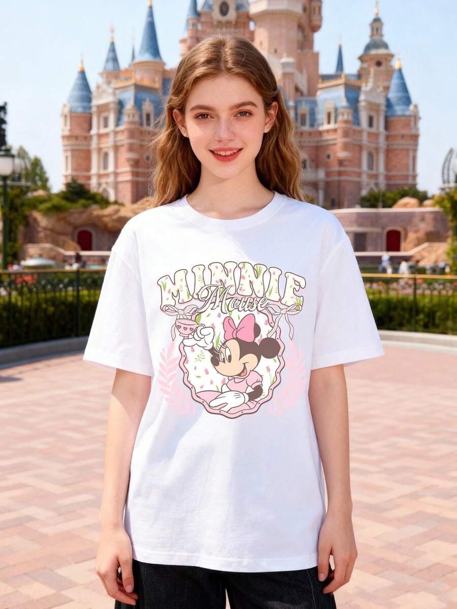 Disney Women's T-Shirt Featuring A Creative Disney Lettering Design With Minnie Mouse Cartoon Print Spring/Summer Women's Crew Neck T-Shirt Soft And Comfortable 100% Cotton Fabric A Stylish Disney Women's Graphic Tee Perfect For Everyday Wear, Outings, Travel, And Leisure Also Makes An Exquisite Gift - Blanc - Voir 1
