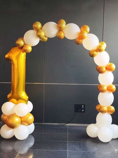 61pcs Gold & White Balloon Arch Set, Includes Gold & White Latex Balloons And Gold Number Foil Balloons, Suitable For Party Decoration, Wedding, Bridal Shower, Anniversary, Birthday Party, Family Birthday, 1st Birthday Photo Shoot, Princess Birthday Party, Baby Shower, Outdoor Photo Shoot Decor