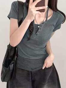 女士纽扣半开襟休闲短袖T恤配条纹吊带背心套装 - 灰色 - 查看 1