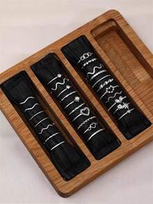 28pcs Fashion Ring Set, Silver Minimalist Rhinestone Heart, Wave And Geometric Pattern Stackable Rings, Suitable For Daily Wear, Party, Music Festival And Office Attire - Silver - View 6