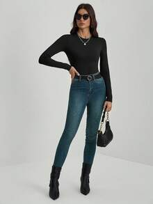 Long-Sleeved Bodysuit With A Round Crew Neck, Fitted, Smooth, Stretchy Fabric. - 黑色的 - 查看 4