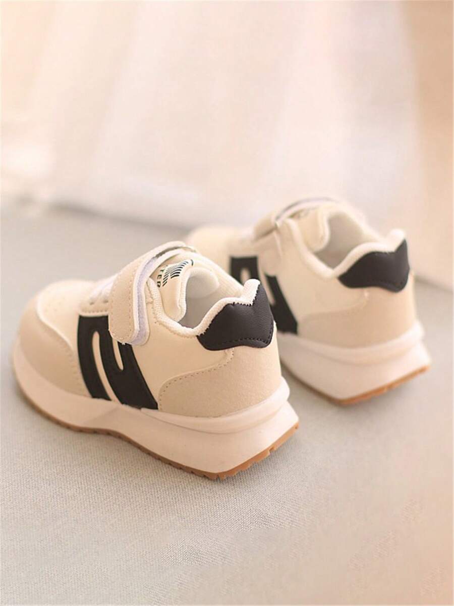 1 par de zapatos deportivos para bebés y niños pequeños, unisex, con suela de PU suave y antideslizante, adecuados para uso diario y actividades al aire libre en primavera/otoño - Negro - Ver 1
