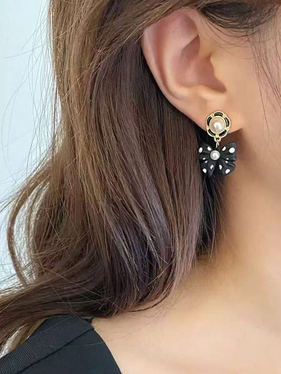 一对蝴蝶结花朵造型耳环，适合日常佩戴 - 黑色 - 查看 1