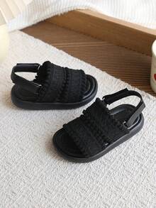1 Pair Children's Summer New Soft Bottom Fashion Versatile Outdoor Non-Slip Criss-Cross Lace Flat Sandals - Black - View 4