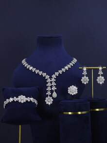 5pcs White Gold Plated Luxury Royal Style Floral Tassel Bridal Jewelry Set, Handset White Cubic Zirconia, Including Necklace, Bracelet, Earrings, Ring, Suitable For Daily Wear And Wedding, Wedding Anniversary Gift (Comes In Golden Gift Box) - White - View 2