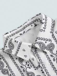 Modcrash 男士佩斯利印花短袖衬衫和短裤套装，单排扣，弹性抽绳腰带带口袋，春夏款，复古美式，男女皆宜，宽松版型夏季服装——适合日常穿着和夏季度假穿着。 - 白色 - 查看 6