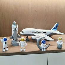 Large White Passenger Plane - Reusable Rocket Launcher With 3 Astronauts, Suitable For Young People To Learn And Understand Aerospace Knowledge, Space Shuttle And Astronaut Toy Model, Christmas Gift - White - View 6