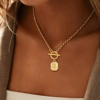 1個 クラシックシンプルブロック イニシャル ペンダント トグルクラスプ ゴールドステンレススチールチェーンネックレス レディース用