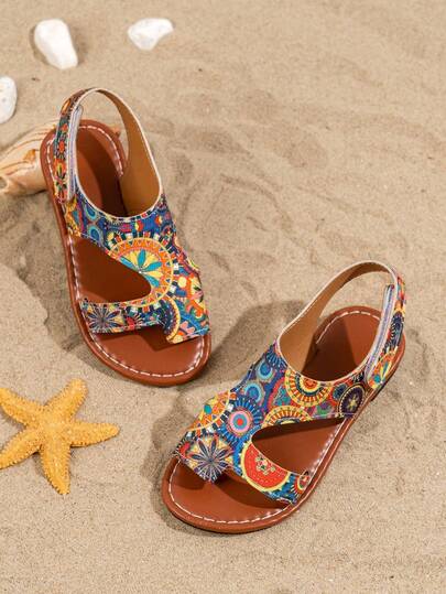 Un par de sandalias infantiles coloridas y elegantes, perfectas para el verano, sandalias de estilo bohemio, para ocasiones casuales y eventos formales ligeros, citas con amigos, salidas diarias y reuniones al aire libre, sandalias de playa para niñas, sandalias infantiles, calzado de playa, zapatos infantiles.