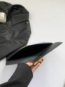 Bolso de sobre pequeño con estampado de cocodrilo en relieve, bolso de mano de estilo vintage para mujer - Negro - Ver 11
