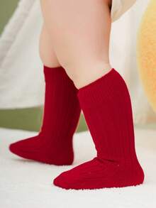 2 Pairs Red Socks, Children/Baby Socks, Festive, Holiday, Elegant Matching, Minimalist - Red - View 2