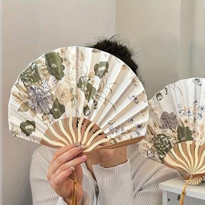 Handmade Chinese Style Watercolor Floral Folding Fan - Vintage Elegant Portable Cooling Fan, Suitable For Dance, Party, Wedding - Unique Gift For Ladies, Couples And Special Occasions, Wedding Accessory, Exquisite Craftsmanship, Dance Accessory, Traditional Style, Delicate Details, Party Host