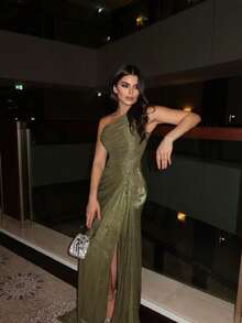 Vestido de noche brillante con volantes y cinta, elegante para fiesta - Verde Oliva - Ver 2