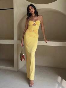 Women's Yellow Elegant Strapless Ruched Bodycon Maxi Dress, 2026 New Spring Summer Sexy Cutout Gold Hardware Detail Gown, Luxury Vacation Party Outfit For Wedding Guest, Holiday, Graduation, Beach & Going Out Occasions - Yellow - View 3