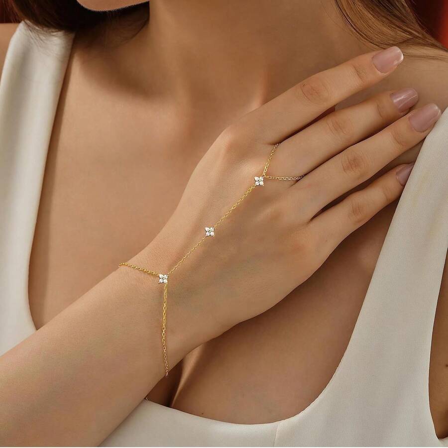 Pulsera elegante y sexy de mujer con flor de cuatro hojas de circonita cúbica - Pulsera de cadena de dedo multicapa apilable, joyería de moda versátil y ajustable para regalo, cita, fiesta, banquete de noche, boda, celebración, uso diario, Día de San Valentín, aniversario y cumpleaños - Pulsera de anillo micácea de circonita dorada - Ver 1