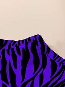 1 Pair Purple & Blue Zebra Striped Mid-Calf Socks, 360 Printed Strawberry Pattern Unisex Socks, Comfortable, Fashionable, Personalized Street Cartoon Design, Suitable As Holiday Gifts, Vacation Wear, Creative And Fun, All Season - Multicolor - View 6