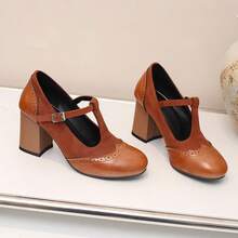 时尚雕花拼接单带搭扣粗跟高跟鞋 - 棕色 - 查看 6