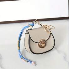 Elegant Mini Saddle Bag Keychain With High-End Silk Scarf – Fashionable And Versatile, Lightweight Faux Leather Coin Purse, Gold-Tone Clasp, Zipper Design, Fade-Resistant – A Perfect And Unique Gift.The Color Of The Scarf May Vary. - [màu đỏ] - Xem 10