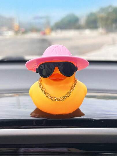 1 PC Butterfly Straw Hat Little Yellow Duck Ornament, Cute Cartoon Character, Desktop Car Ornament, European Style Home Decor, Living Room Decoration, Birthday Gift, Handicraft, Ornament, Craft, Tabletop Ornament, Indoor Dining Table Ornament, Decoration, Car