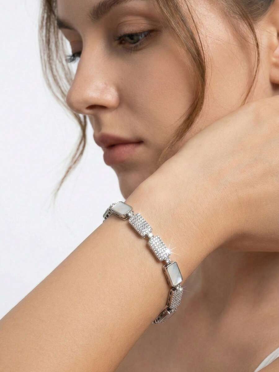 一套奢华优雅的镶嵌立方氧化锆长方形手链，适合女士婚礼派对佩戴，不含礼盒 - 銀色 - 查看 1