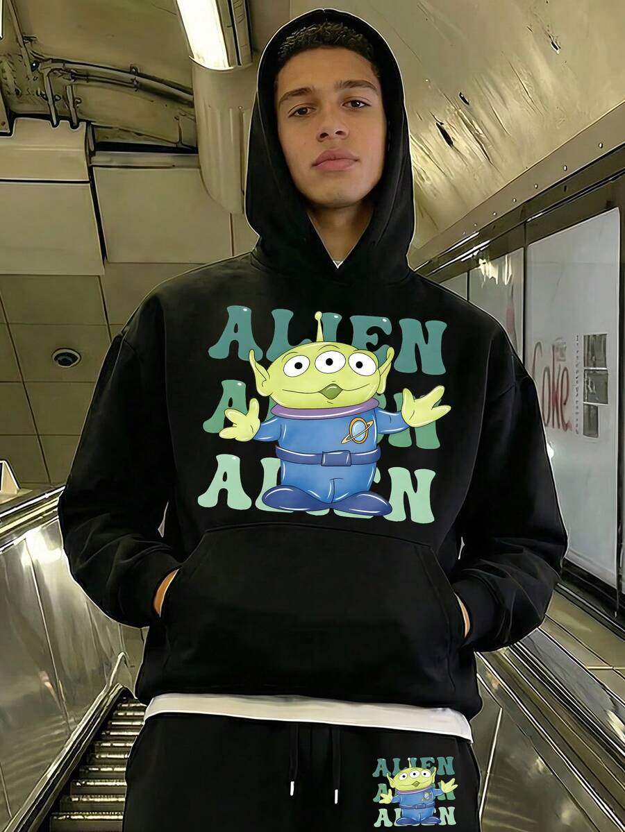 Men's Crewneck Sweatshirt And Sweatpants Set, Featuring Disney Toy Story Three-Eyed Characters And The Word "Alien." This Comfortable Two-Piece Men's Hoodie And Sweatpants Set Makes A Perfect Gift For Men. - 黑色 - 查看 1