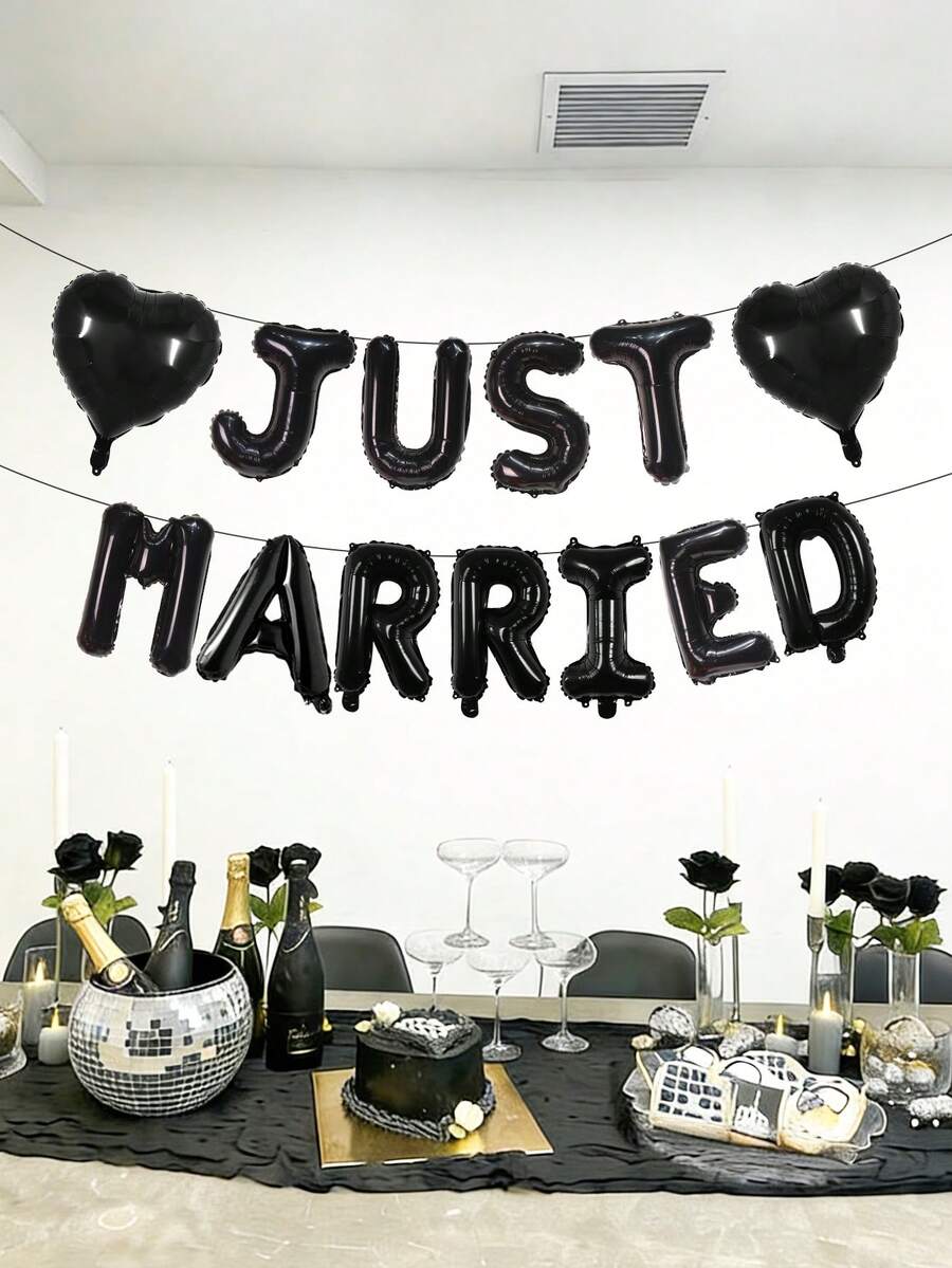13件組新婚快樂鋁箔氣球套組,包含「Just Married」氣球橫幅與愛心氣球,適用於新娘婚前派對、單身女郎派對、訂婚派對裝飾、婚禮主題派對、哥德風單身女郎派對、黑色新娘裝飾 - 彩色 - 查看 1