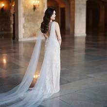 1件极简主义新娘婚礼配饰，3米长柔软时尚单层教堂式头纱 - 彩色 - 查看 3