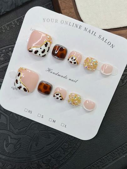 1 Set 10 Pcs Of Sparkling Square Shaped Press On Toenails, Pink Handmade Toenail, Versatile Handmade 3D Gold Pattern, Hand Drawn Cow Print And Leopard Print Design, White French Tip Style, Gold Little Steel Ball Design, Sparkling Rhinestones Accents, Elegant Sexy Style For Women Banquet Toe Nails, Suitable For Women And Girls, Party, Wedding, Daily Wear, Includes Tool Kit. Handmade Press On Nails Toenails. Summer Toenails. Short Toenails. Press On Fake Nails. Nail Supplies Art