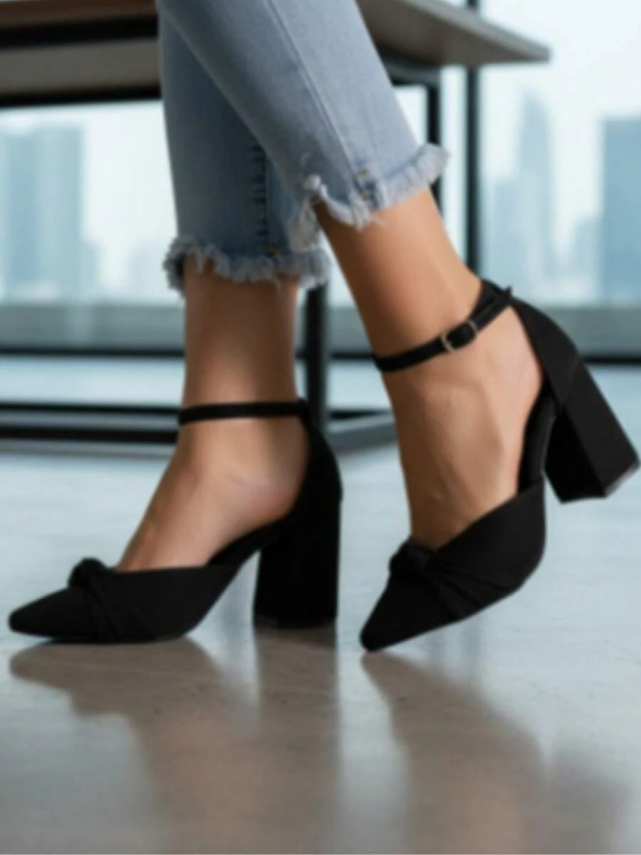 Women Pumps - 黑色 - 查看 1