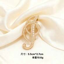 1Pc Minimalist Elegant Pearl Inlaid Letter Brooch, 26 English Letters Full Set Available For Choose, Delicate Compact Lightweight Design, High Quality Smooth Imitation Pearl & Alloy Material, Exquisite Craftsmanship Not Easy To Fade, Perfect For Sweater, Coat, Suit, Shirt Collar, Bag, Scarf, Hat And Hair Clip Decoration, Versatile All-Match Style Suitable For Office, Daily Wear, Dating, Party, Banquet, Holiday And Gift Giving, Elegant Feminine Fashion Jewelry Accessory For All Seasons, Popular Hot  Personalized Letter Brooch For Modern Women - 彩色 - 查看 13