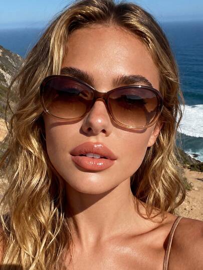 一副男女通用复古大框渐变棕色太阳镜，适合度假、旅行、运动、驾驶、节日装扮、海滩、音乐节、郊游、夏季配饰、假期、家庭出游、高尔夫、徒步旅行、优雅着装、街头风配饰、运动、派对、户外活动、街头风、钓鱼、度假