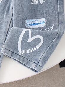 女婴休闲套装（两件套）：蝴蝶结印花黑色圆领短袖T恤上衣和蝴蝶结镂空爱心字母印花弹力腰浅色牛仔长裤 - 黑色 - 查看 8